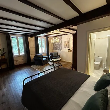 Maison La Galeze Bed & Breakfast 3*